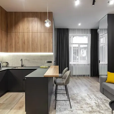 Royal On Gazova 10 Apartment