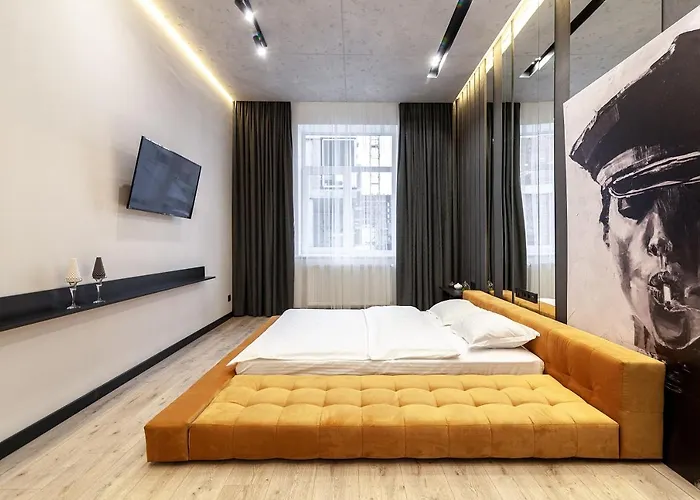 Royal On Gazova 10 Apartment