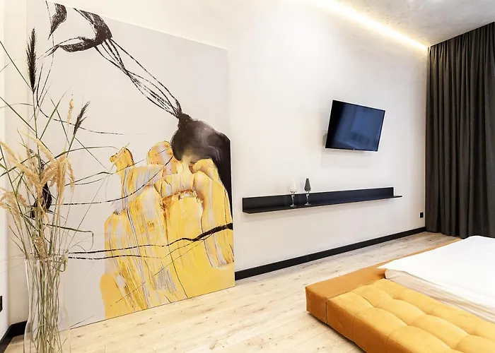 Royal On Gazova 10 Apartment